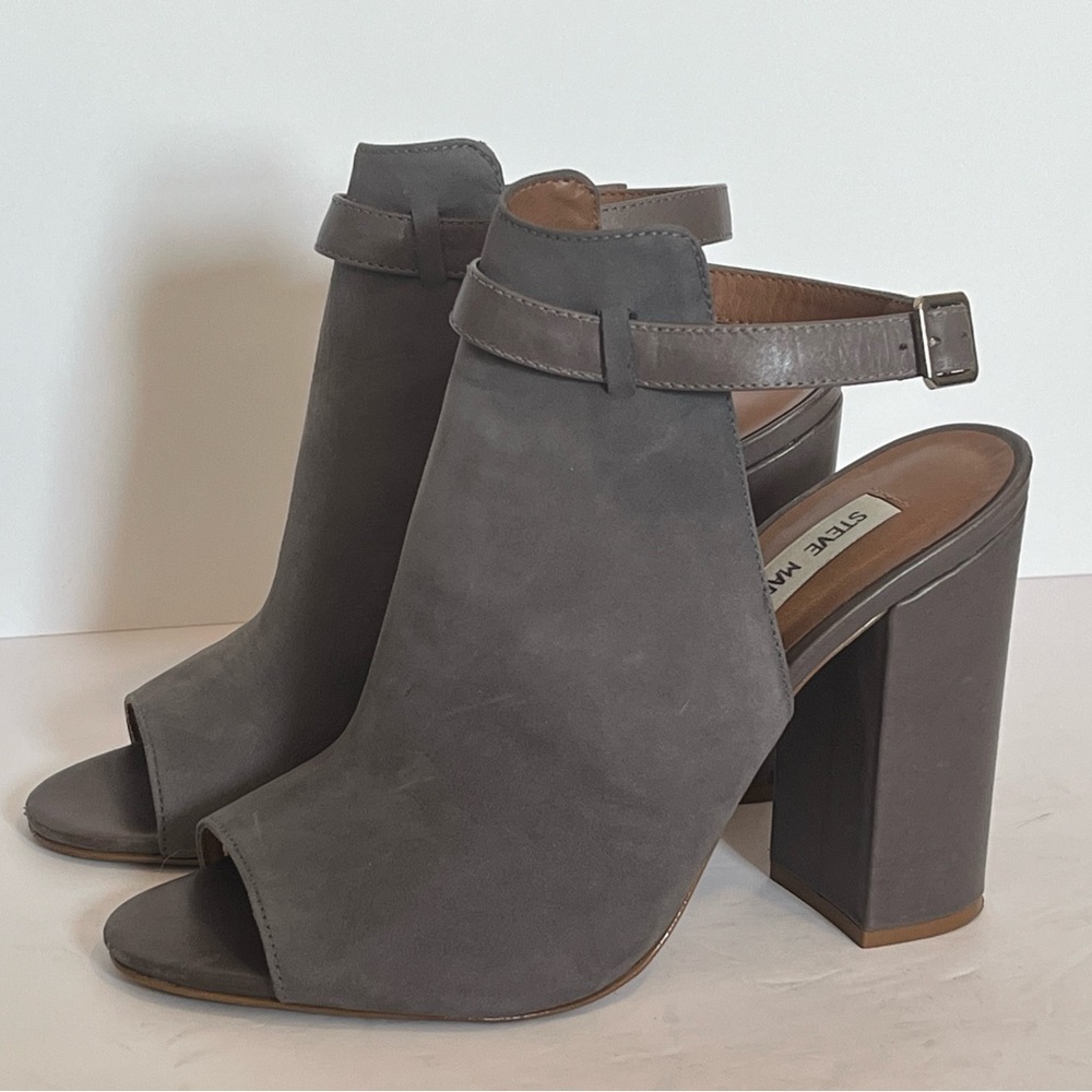 Steve Madden Gray Peep-Toe Block Heel Sandals - Picture 6 of 15
